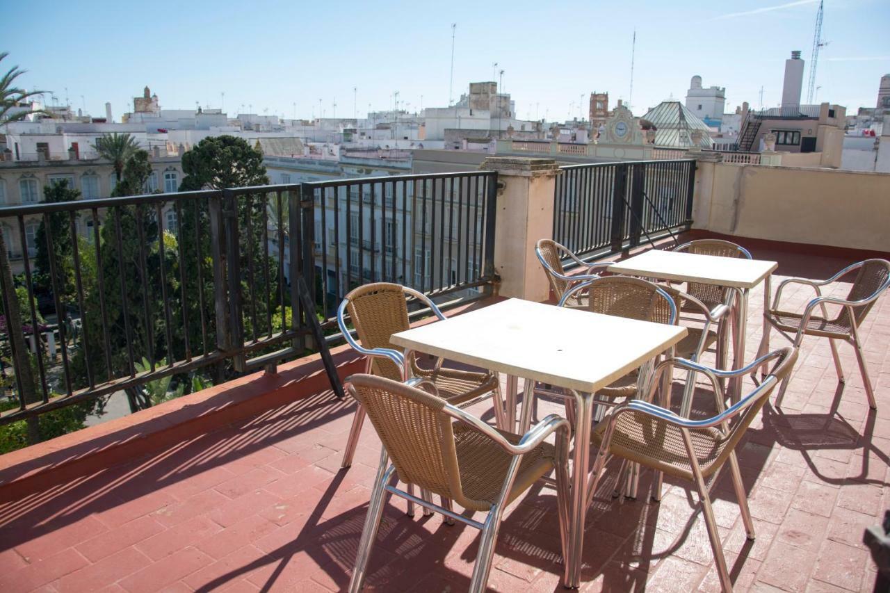 Residencia Universitaria Cadiz Centro Zewnętrze zdjęcie