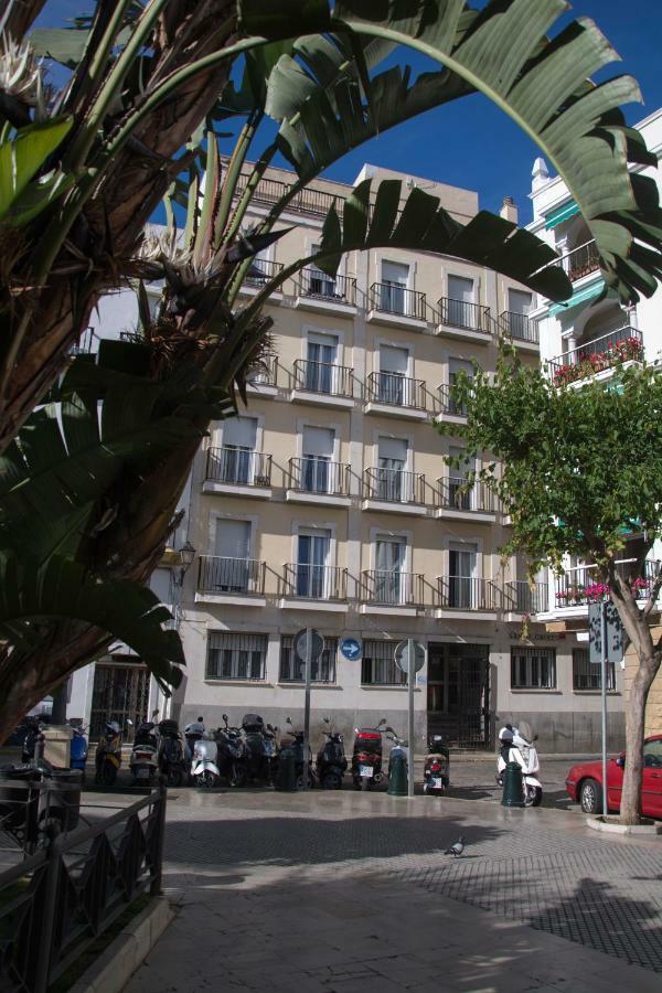 Residencia Universitaria Cadiz Centro Zewnętrze zdjęcie